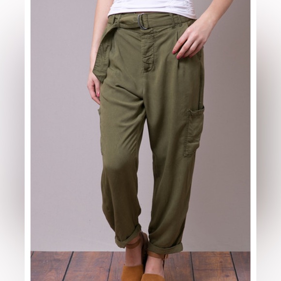 Free People Pants - Free People Soft Belted Cargo Pants size 8